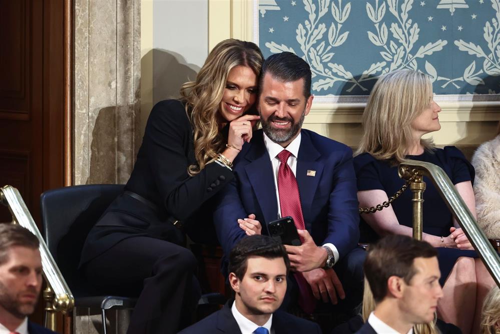 Ντόναλντ Τραμπ Τζούνιορ Ντόναλντ Τραμπ Τζούνιορ