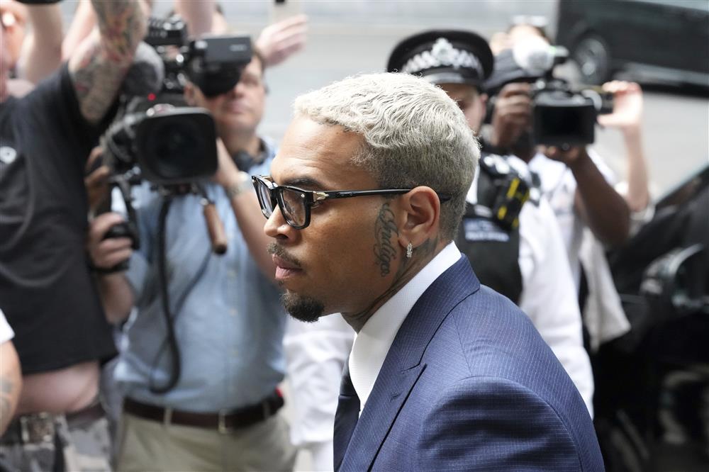 Κρις Μπράουν Κρις Μπράουν