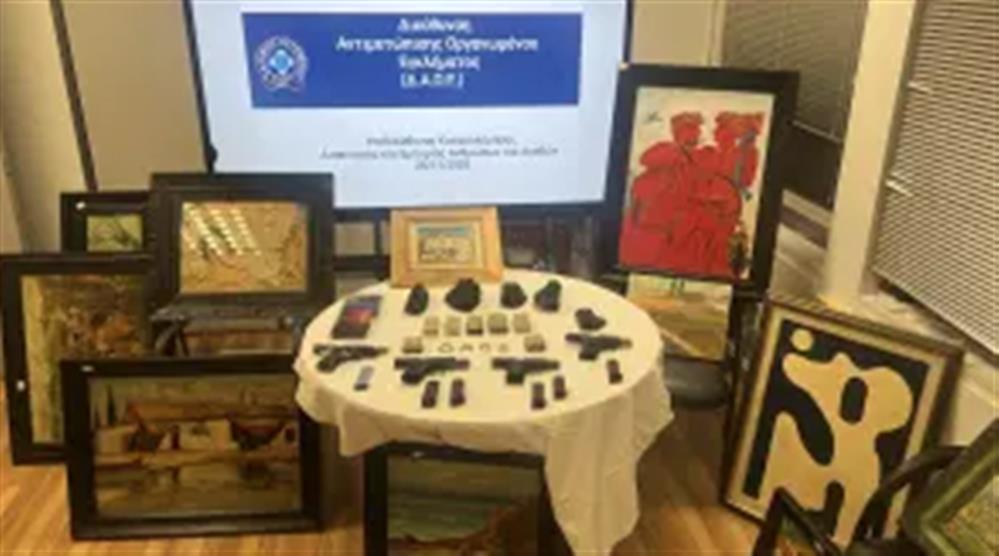 Αττική - Πλαστοί πίνακες Αττική - Πλαστοί πίνακες