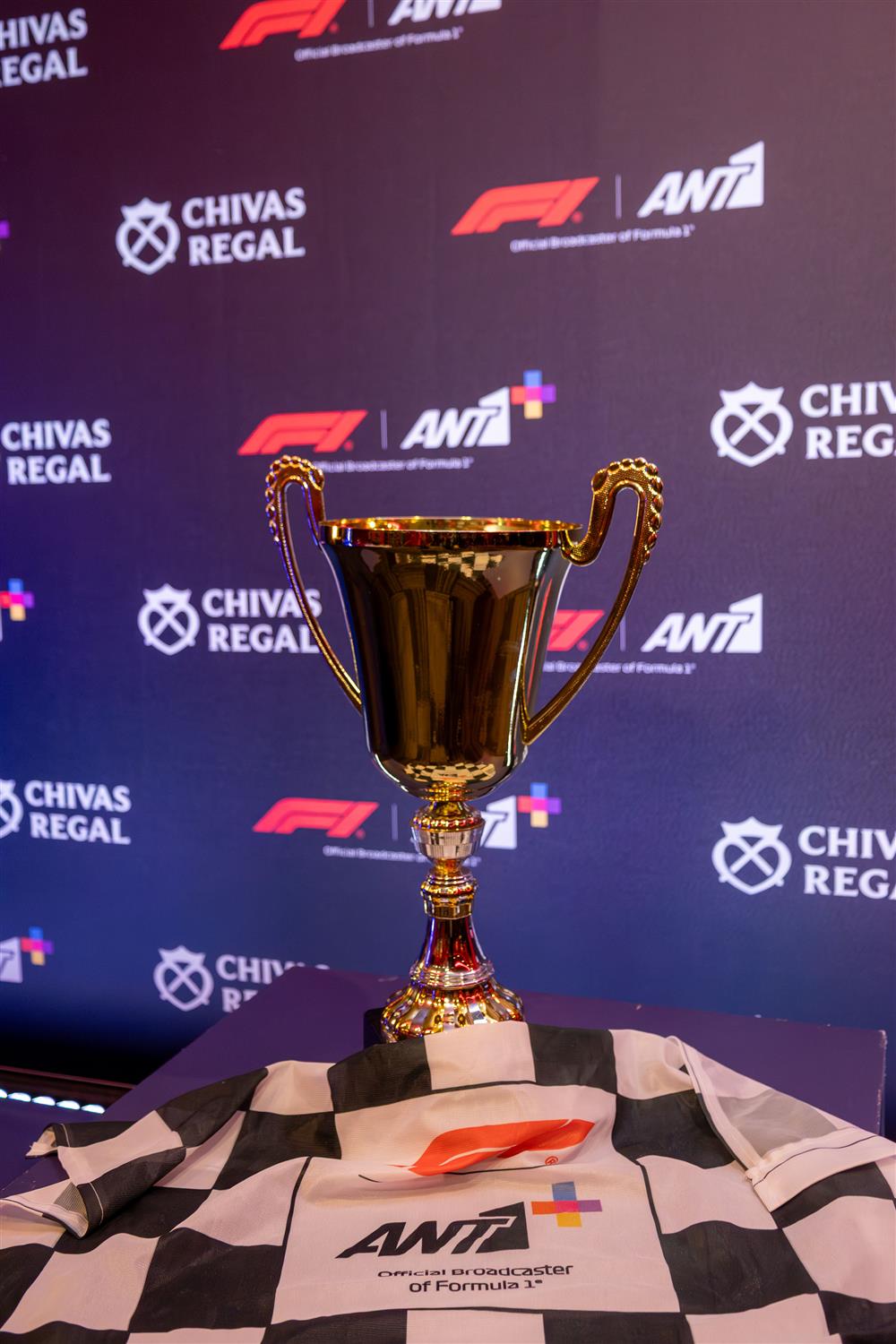 Ένα κινηματογραφικό Grand Finale με την υπογραφή ANT1+ & Chivas Regal Ένα κινηματογραφικό Grand Finale με την υπογραφή ANT1+ & Chivas Regal