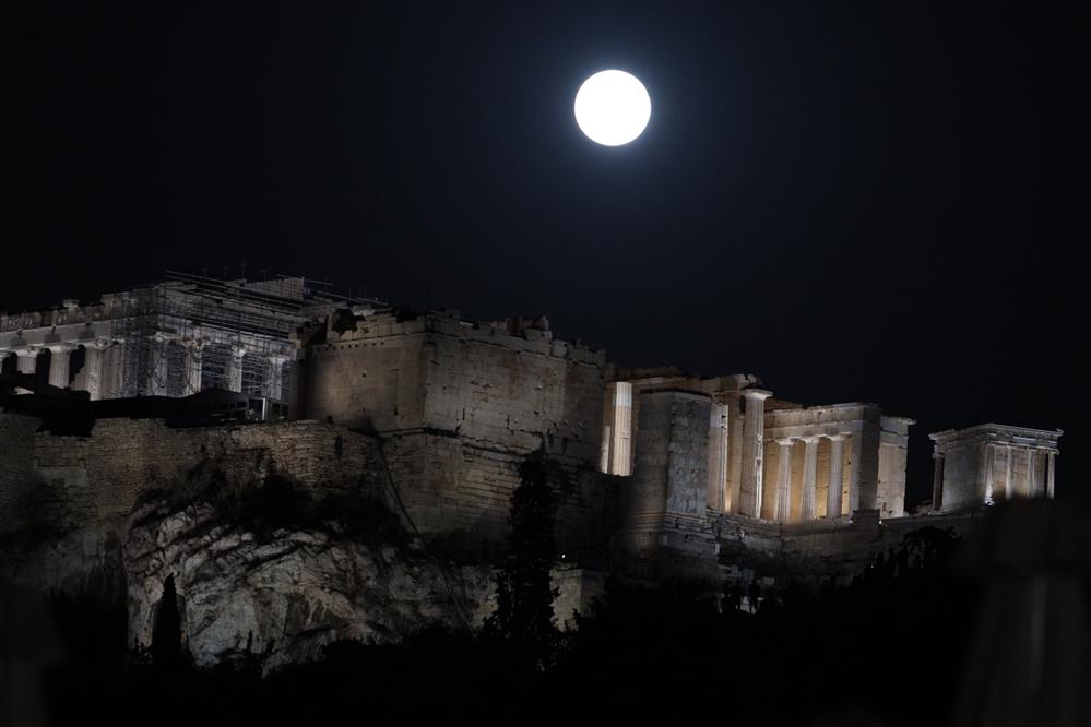 Πανσέληνος Αυγούστου -  Φεγγάρι του Οξύρρυγχου