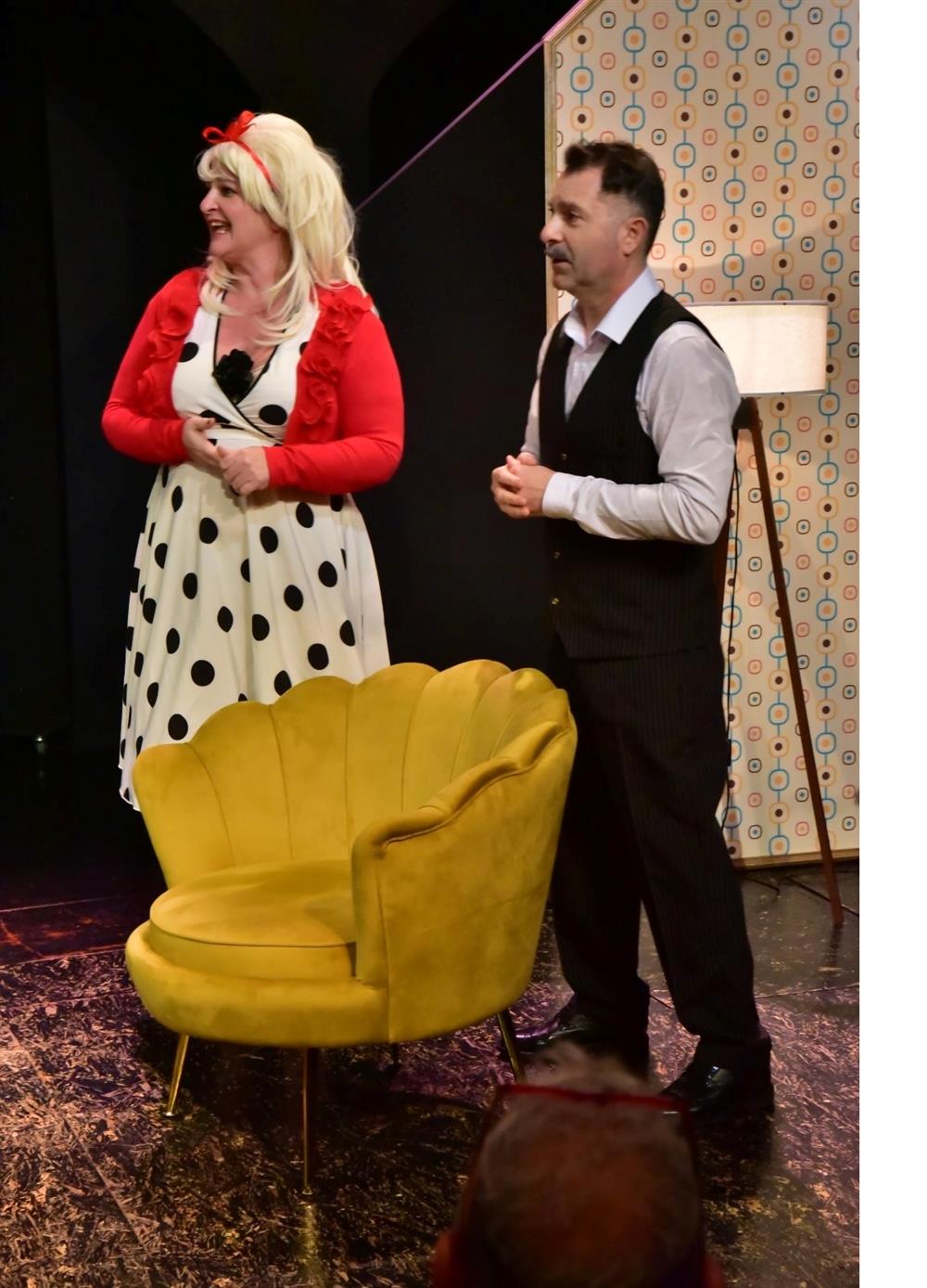 λευτεράκης