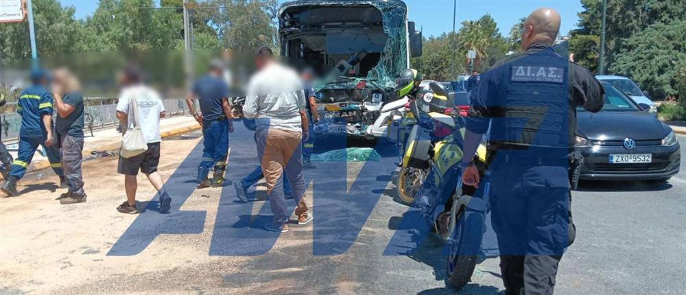 Βούλα - Λεωφορεία - Σύγκρ5ουση Βούλα - Λεωφορεία - Σύγκρ5ουση