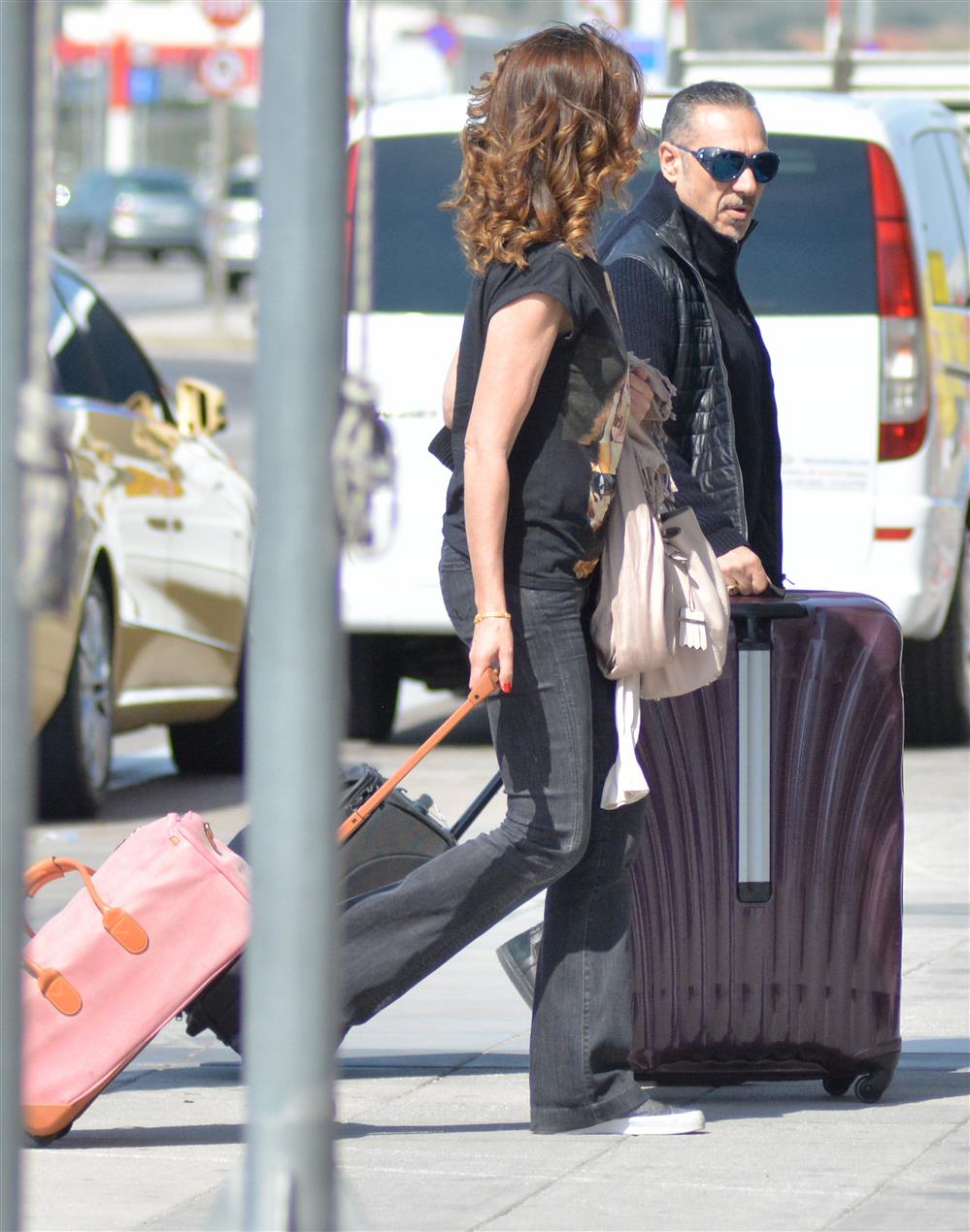 Νότης Σφακιανάκης Νότης Σφακιανάκης