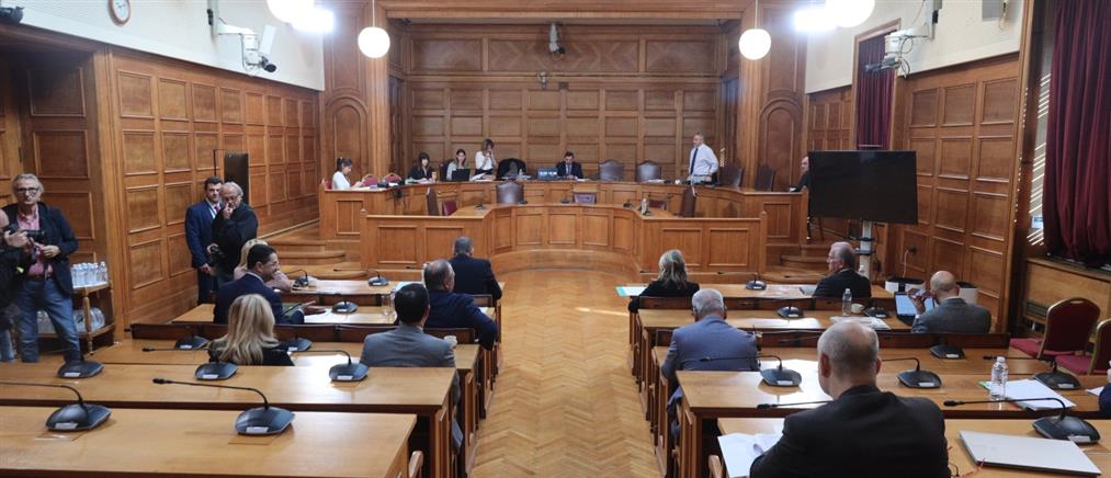 ΟΠΕΚΕΠΕ: “Πυρά” από ΠΑΣΟΚ και ΣΥΡΙΖΑ μετά την κατάθεση Τζαβέλλα