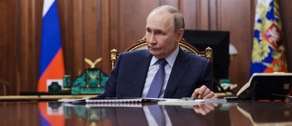 Ρωσία: Ο Πούτιν είναι έτοιμος για διάλογο με τον Μακρόν