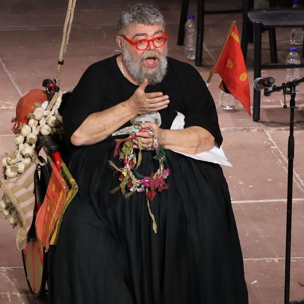 Σταμάτης Κραουνάκης: Η αποκάλυψη για το τραγούδι Άδωνις - "Η χοντρή νευρικιά είναι..."