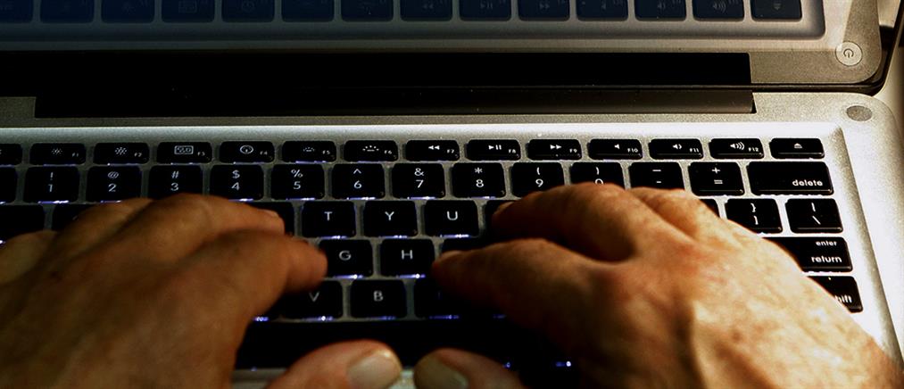 Αίγιο – Απάτη: Παρίστανε τον γιατρό και πως ήταν εγκλωβισμένος στην Αφρική