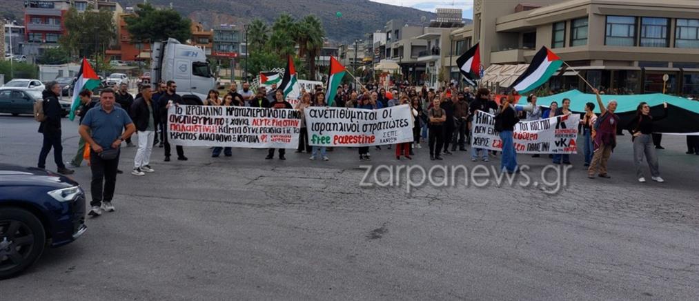 Χανιά: Ένταση κατά την άφιξη ισραηλινού κρουαζιερόπλοιου (εικόνες)