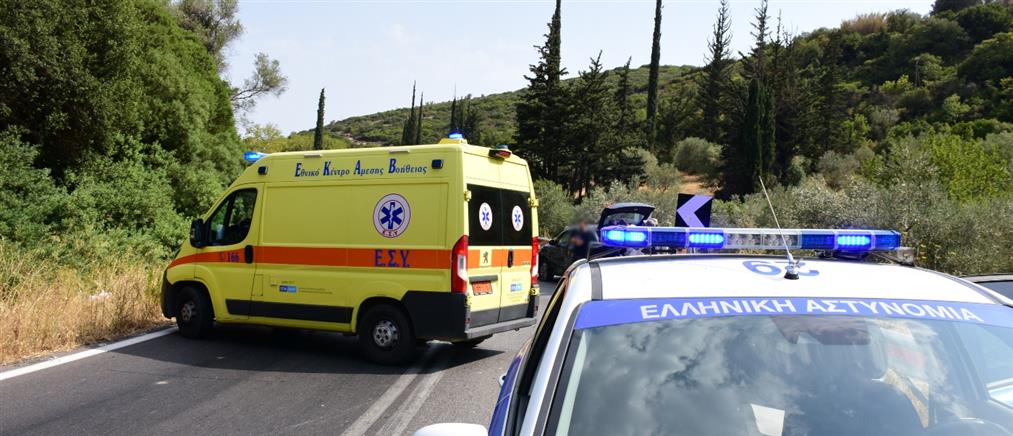 Ηράκλειο: Άνδρας έτρεχε γυμνός στο δρόμο,  φωνάζοντας και πετώντας φρούτα