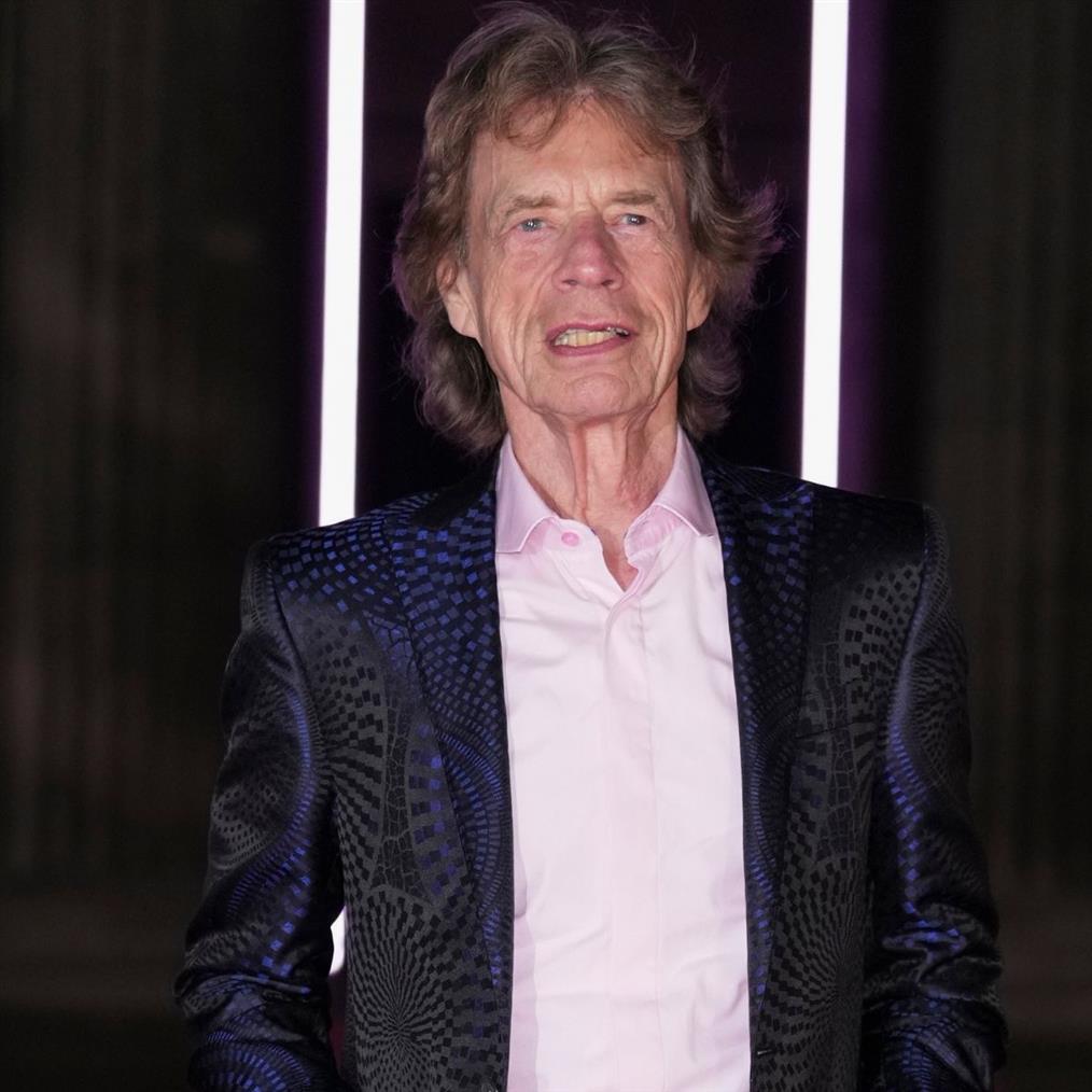 Στην Κρήτη ο Μικ Τζάγκερ - Η αντίδρασή του όταν ρωτήθηκε για τα Γλυπτά του Παρθενώνα (Φωτογραφίες)