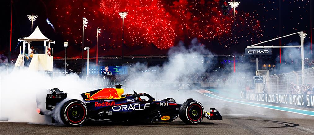 F1 - GP Άμπου Ντάμπι: Ο Φερστάπεν έγραψε Ιστορία στην “μαγική σεζόν”