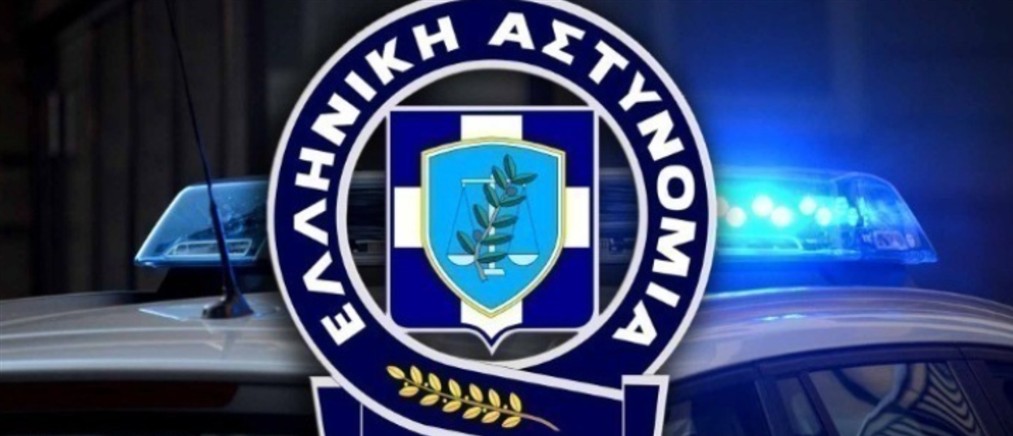 Τροχαίο ατύχημα στη Λεωφόρο Αθηνών στο ύψος της οδού Μητροδώρου με έναν τραυματία