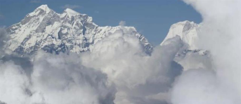 Νεπάλ: 9 Νεκροί μετά από χιονοστιβάδα και χιονοθύελλες στα Ιμαλάια