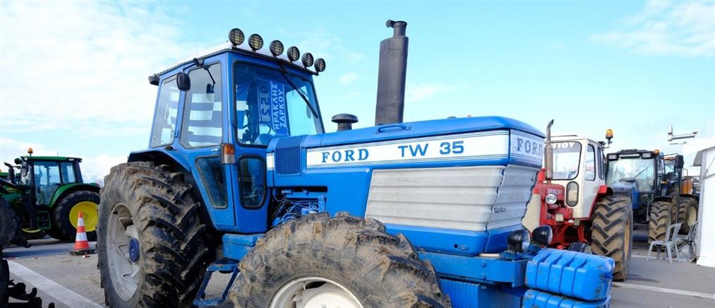 Θεσσαλονίκη: Πολύωροι αποκλεισμοί στα τελωνεία Προμαχώνα, Εξοχής, Ευζώνων και Νίκης