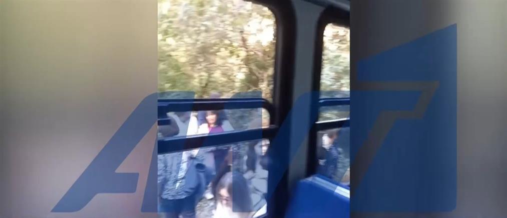 Βλάβη στον Οδοντωτό: Βίντεο ντοκουμέντο από τους εγκλωβισμένους επιβάτες σε απόκρημνο σημείο