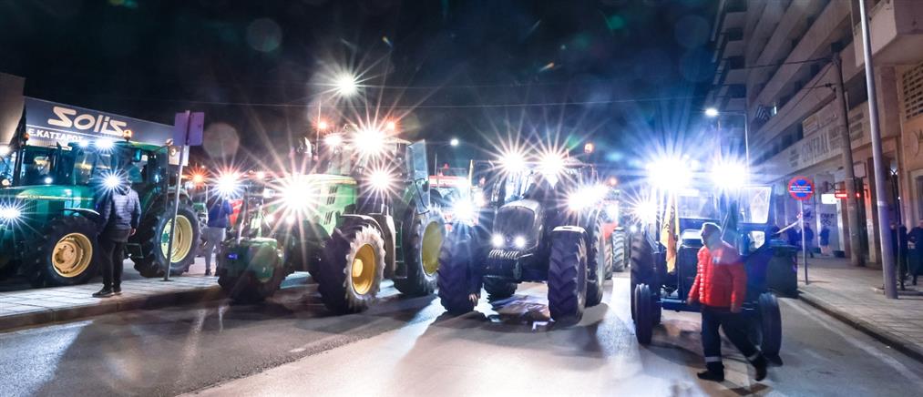 Αγρότες και κτηνοτρόφοι κλιμακώνουν τις κινητοποιήσεις – Μπλόκα από 30 Νοεμβρίου σε δρόμους, λιμάνια και τελωνεία