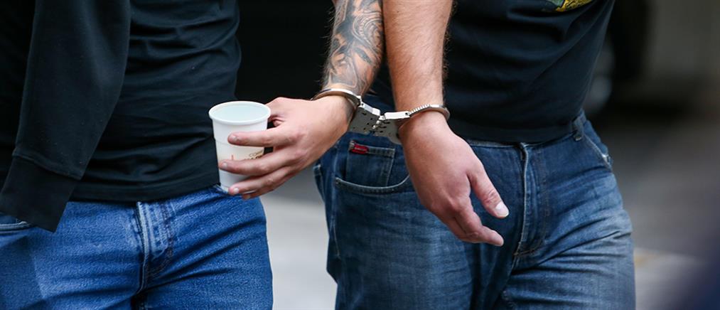 Θεσσαλονίκη: Στον ανακριτή ο 13χρονος που λήστεψε νεαρό, αρπάζοντας ηλεκτρικό πατίνι