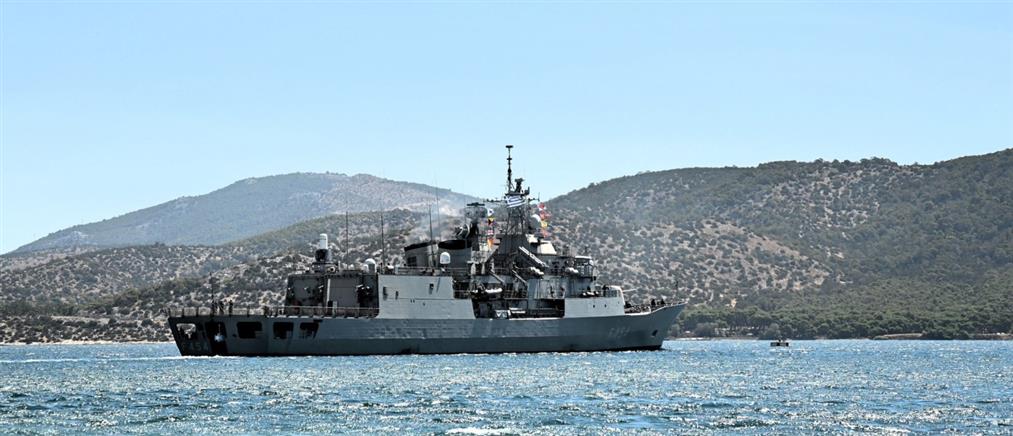 Χουριέτ: Η Ελλάδα θα χτίσει ναυτική βάση στην Κύπρο