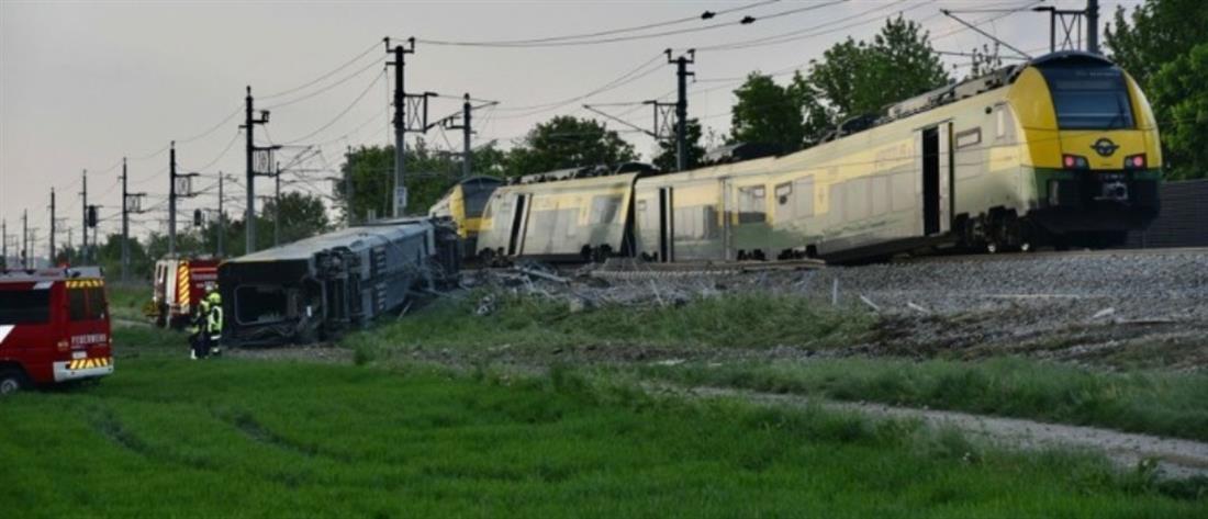 Αυστρία: Φονικός εκτροχιασμός τρένου