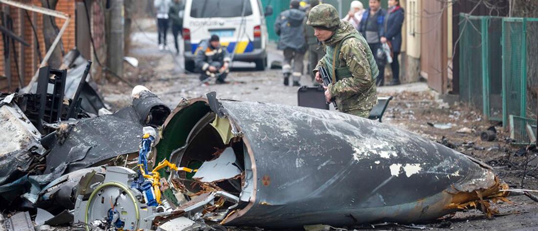 Πόλεμος στην Ουκρανία: Το Κίεβο κατηγορεί τους Ρώσους ότι πυροβολούν ασθενοφόρα