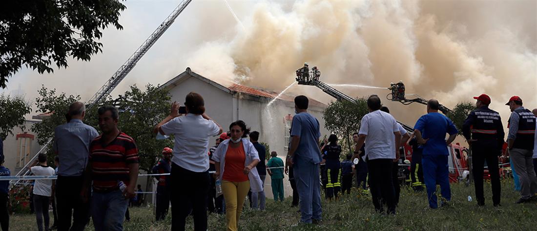 Φωτιά στο νοσοκομείο “Βαλουκλή”: Επισκέφθηκε το σημείο ο δήμαρχος της περιοχής
