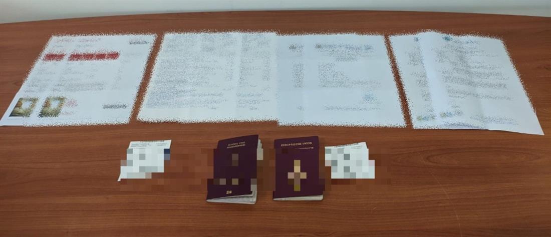 Ηράκλειο: Ταξίδευαν με κλεμμένα διαβατήρια και πλαστά τεστ κορονοϊού (εικόνες)