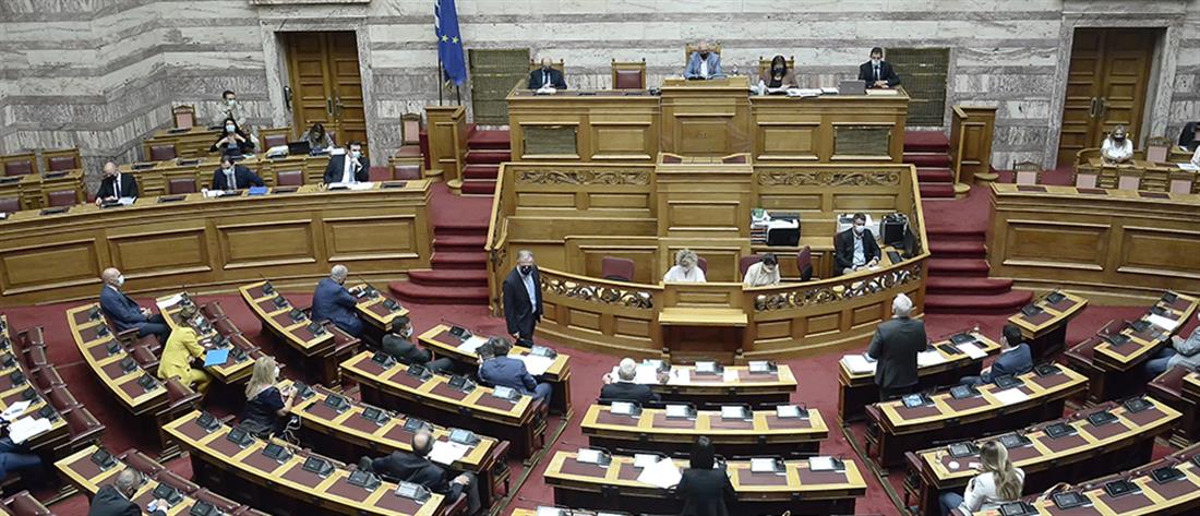 Βουλή: Υπερψηφίστηκε το νομοσχέδιο του Υπουργείου Οικονομικών