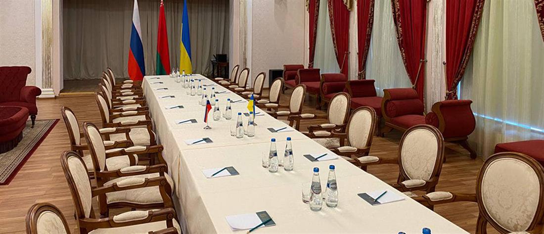 Πόλεμος στην Ουκρανία - Λευκορωσία: Έτοιμο το τραπέζι των διαπραγματεύσεων (εικόνες)
