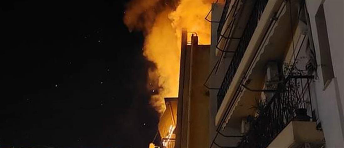 Παλαιό Φάληρο: Φωτιά σε διαμέρισμα 