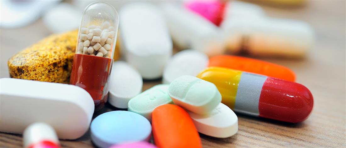 Επτάνησα: Μίνι μάρκετ πουλούσε... υπνωτικά χάπια και αντιβιώσεις 