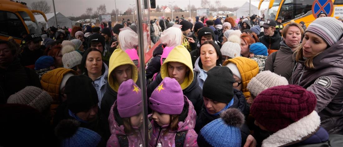 Ουκρανία: η ΕΕ μοίρασε βοήθεια στα κράτη - μέλη για τους πρόσφυγες
