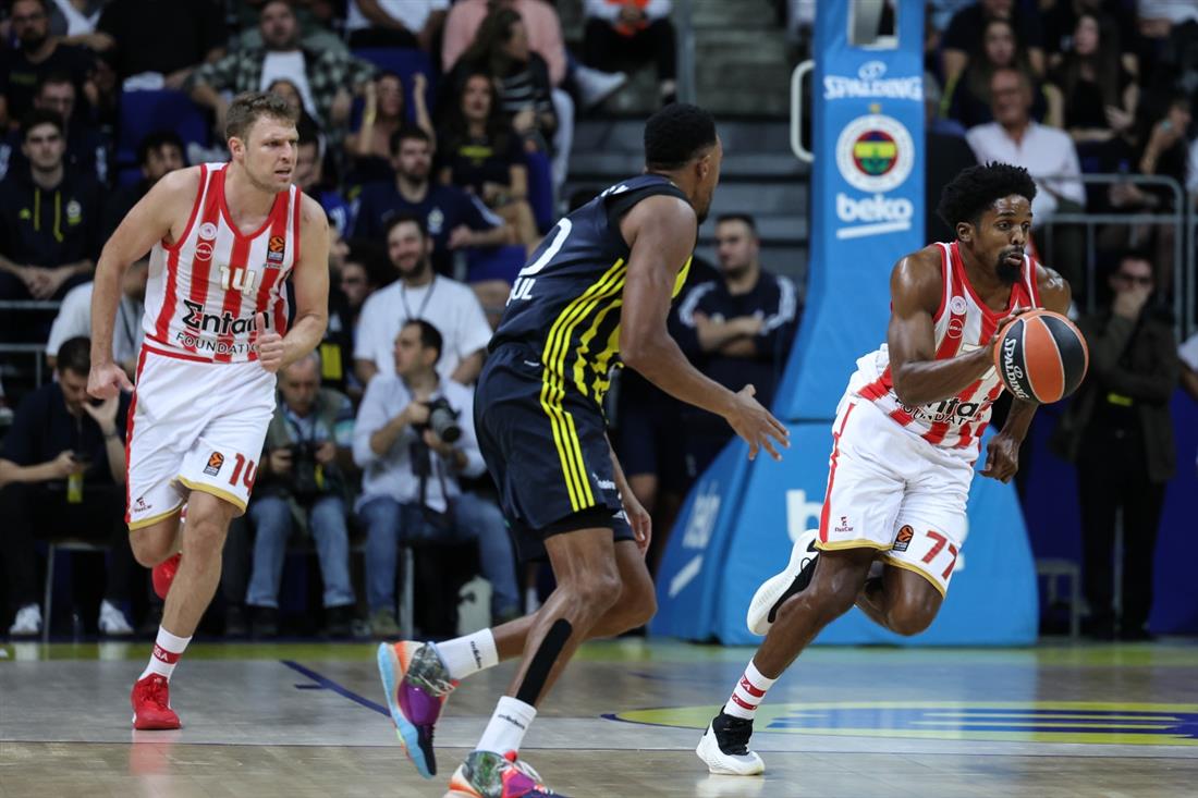 Euroleague: Ο Ολυμπιακός με το...αριστερό κόντρα στην Φενερμπαχτσέ