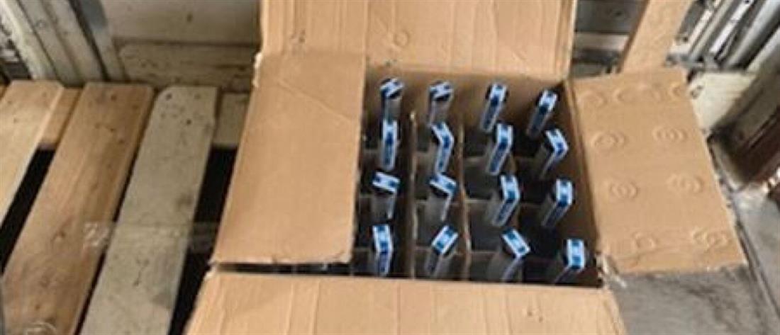 ΣΔΟΕ - Ποτά “μπόμπες”: Χιλιάδες μπουκάλια εντοπίστηκαν σε Καλλιθέα και Ασπρόπυργο (εικόνες)