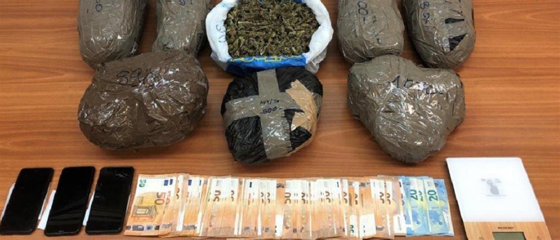 Μπαράζ συλλήψεων στην Αττική για ναρκωτικά