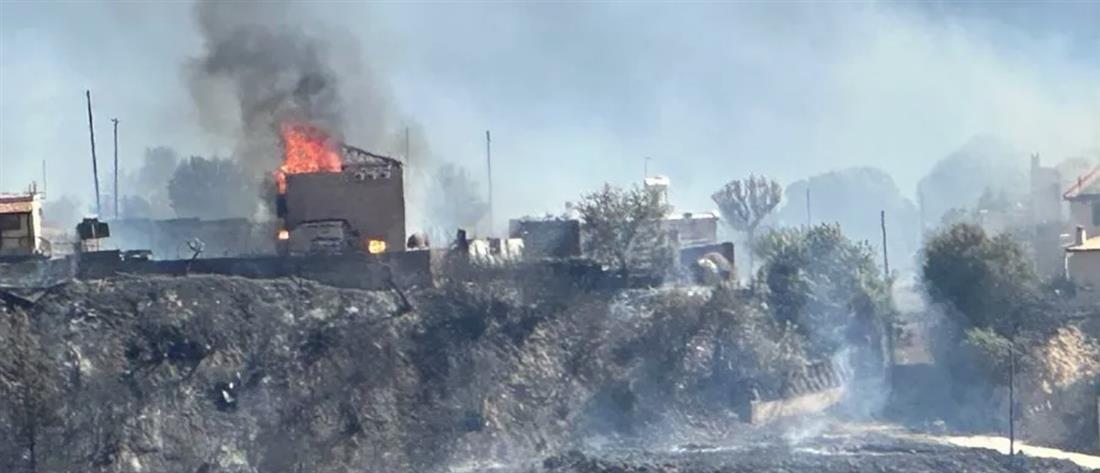 Φωτιά στην Κύπρο: Ανεξέλεγκτη για τρίτη ημέρα – Δύο Canadair από την Ελλάδα βοηθούν στην κατάσβεση (βίντεο)