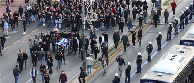 Πολυτεχνείο: Σε εξέλιξη η πορεία με 43 προσαγωγές και 11 συλλήψεις