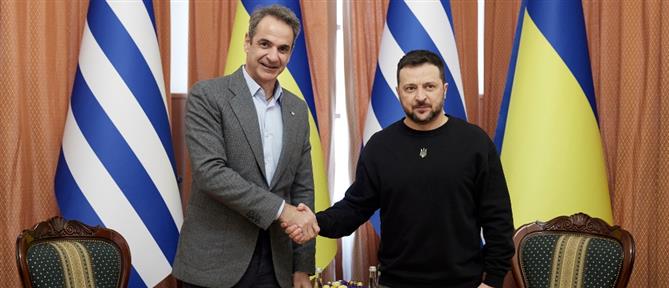 Στην Αθήνα την Κυριακή ο Ζελένσκι - Απαγόρευση υπαίθριων συναθροίσεων