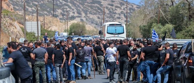 Ηράκλειο: Συνεχίζονται οι κινητοποιήσεις αγροτών - Μπλόκο στην παλιά Εθνική Οδό