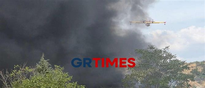 Θεσσαλονίκη: Σε ύφεση η φωτιά στον Χορτιάτη (βίντεο)