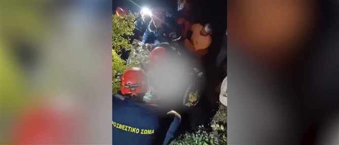 Καλάβρυτα: Ολονύχτια επιχείρηση διάσωσης 60χρονου πεζοπόρου που έπεσε σε γκρεμό
