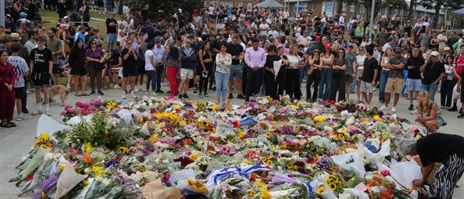 Σίδνεϊ: Αποδοκιμασίες κατά του πρωθυπουργού της Αυστραλίας στο μνημόσυνο για τα θύματα του Μποντάι