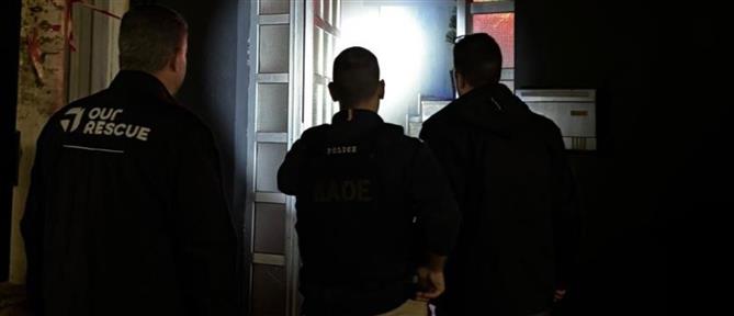 Μπαράζ ελέγχων της ΕΛ.ΑΣ σε οίκους ανοχής – Συνελήφθησαν 15 γυναίκες