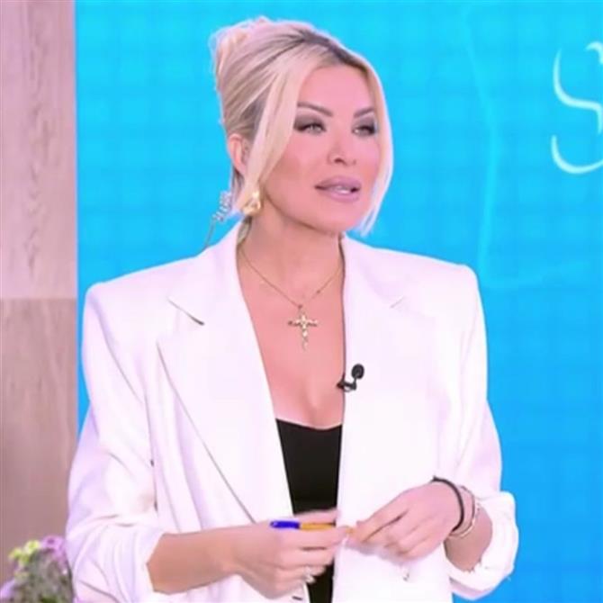 Κατερίνα Καινούργιου: "Κοιτάζω το πλάνο μου και βλέπω ότι έχω παχύνει"
