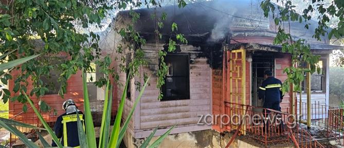 Χανιά: Στις φλόγες το πρώην ΠΙΚΠΑ (εικόνες)