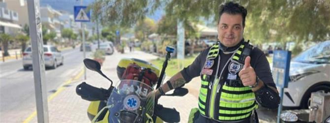 Κατέληξε ο διασώστης του ΕΚΑΒ που τραυματίστηκε σε τροχαίο τον Σεπτέμβριο