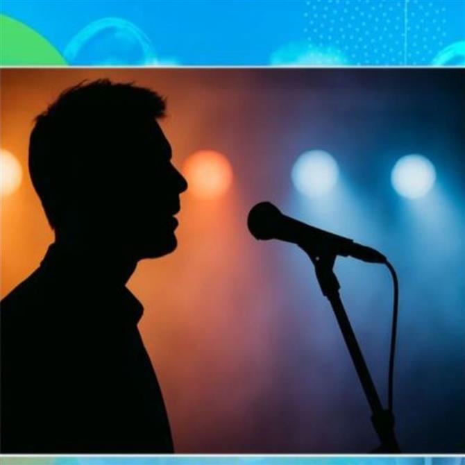 Η πρώτη αντίδραση του γνωστού τραγουδιστή μετά τις πληροφορίες για καταγγελίες περί ασέλγειας