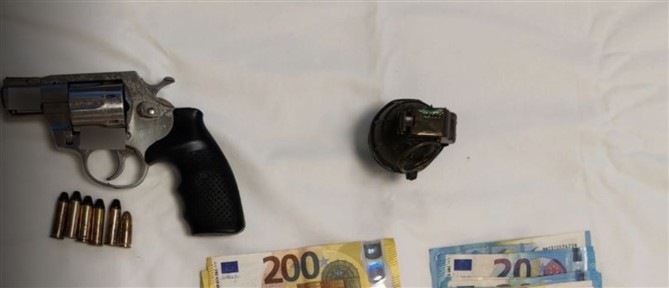 Δύο συλλήψεις για το σχεδιασμό επίθεσης με χειροβομβίδα στην Αττική (εικόνες)