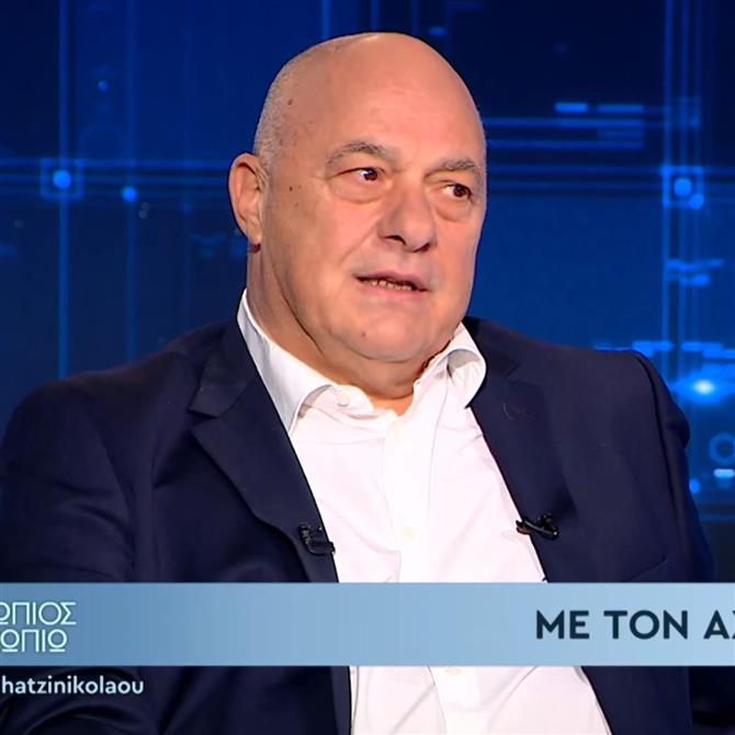 Αχιλλέας Μπέος: "Έχω πάει και με μαύρες σε μικρή ηλικία, σεξουαλικά - Είμαι ρατσιστής μετά από αυτά που εξομολογήθηκα;"
