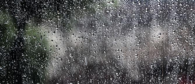 Καιρός: Τοπικές βροχές και αραιές νεφώσεις την Πέμπτη
